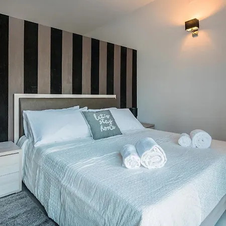 Cozy Studio-Flat In Paceville Saint Julian's Exterior photo