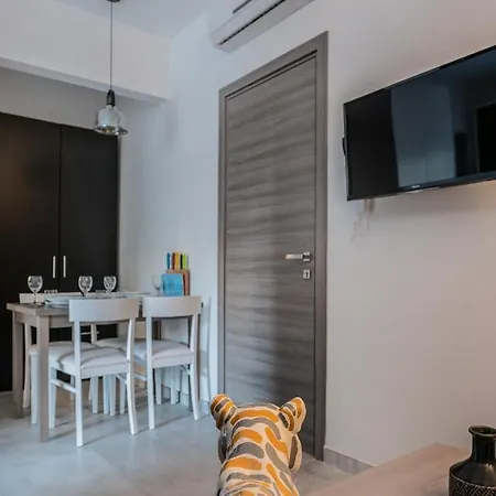 Cozy Studio-Flat In Paceville Saint Julian's Exterior photo